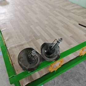 амартизотор королла