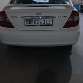 Toyota Camry 2004
