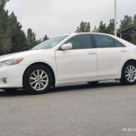 Toyota Camry 2011