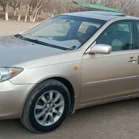 Toyota Camry 2003