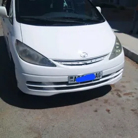 Toyota Previa 2003
