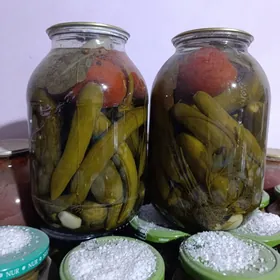 Салатлар ажыкалар