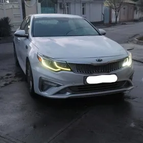 Kia Optima 2019