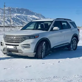 Ford Explorer 2021