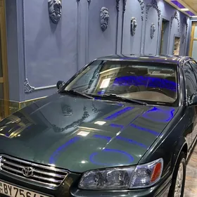 Toyota Camry 1999