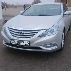 Hyundai Sonata 2013