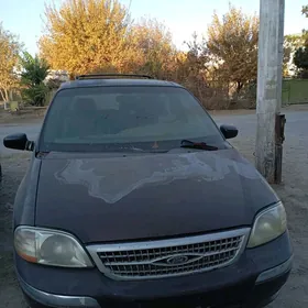 Ford Windstar 2000