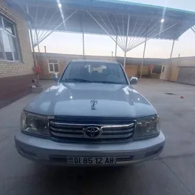 Toyota Land Cruiser 2002