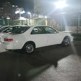 Toyota Camry 1999