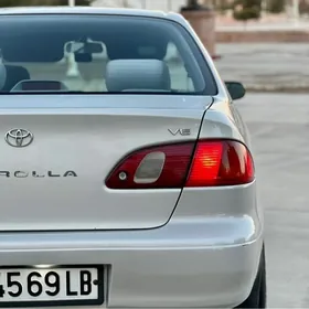 Toyota Corolla 2000