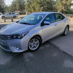 Toyota Corolla 2015