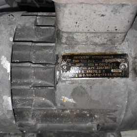 электро двигатель