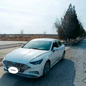 Hyundai Sonata 2021