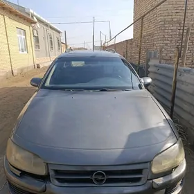 Opel Omega 1995