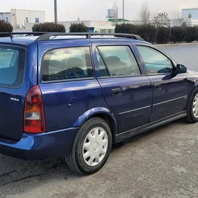 Opel Astra 2000