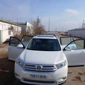 Toyota Highlander 2012