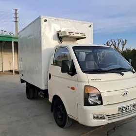 Hyundai H100 2012