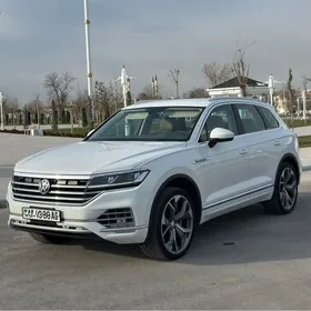Volkswagen Touareg 2020