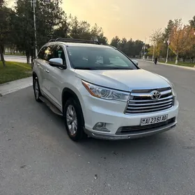 Toyota Highlander 2014