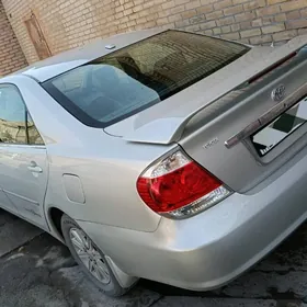 Toyota Camry 2004