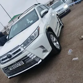 Toyota Highlander 2017