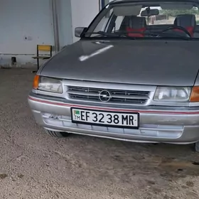 Opel Astra 1992