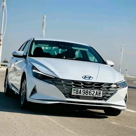 Hyundai Elantra 2021