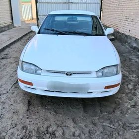 Toyota Camry 1992