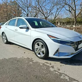 Hyundai Elantra 2021