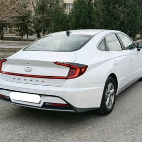 Hyundai Sonata 2021
