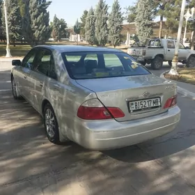 Toyota Avalon 2001