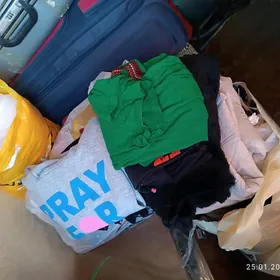 женские вещи, платья, куртки..