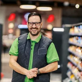 Magazyna oglan isgar gerek