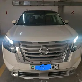 Nissan Pathfinder 2022