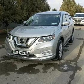 Nissan Rogue 2020