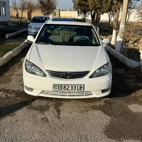 Toyota Camry 2005