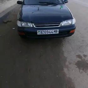 Toyota Corona 1992