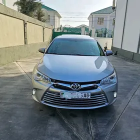 Toyota Camry 2016