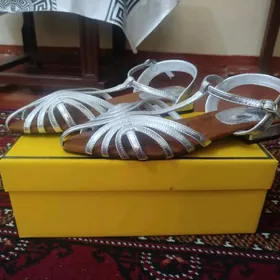 Täze model razmer 38