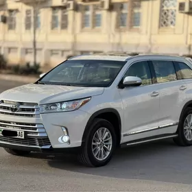 Toyota Highlander 2017