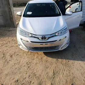 Toyota Veloz 2023