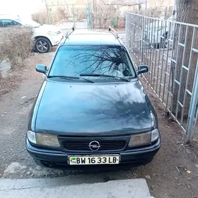 Opel Astra 1995