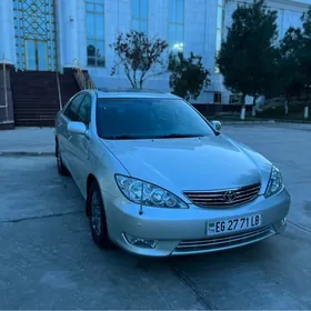 Toyota Camry 2004