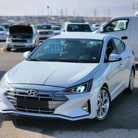 Hyundai Elantra 2020