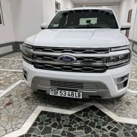 Ford Expedition 2023