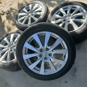 Karolla 17lik Disga Teker