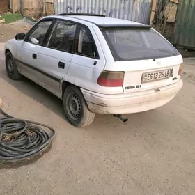 Opel Astra 1992