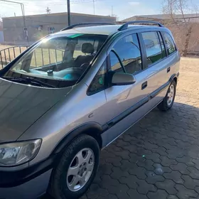 Opel Zafira 2002