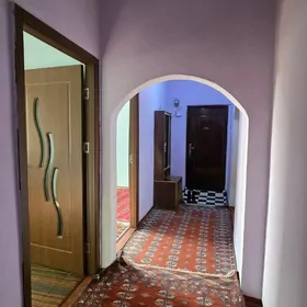 Восточный 304 2нжи этаж 3комна