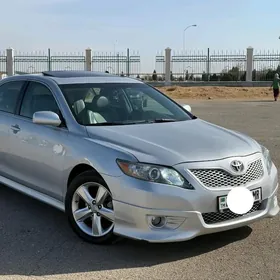 Toyota Camry 2010